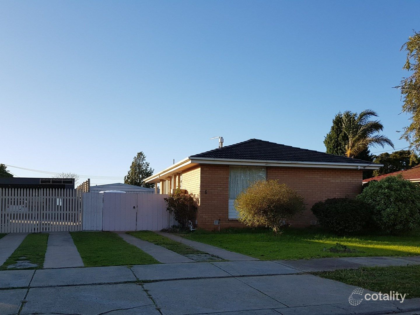 6 Armstrong Ct, Whittington, VIC 3219