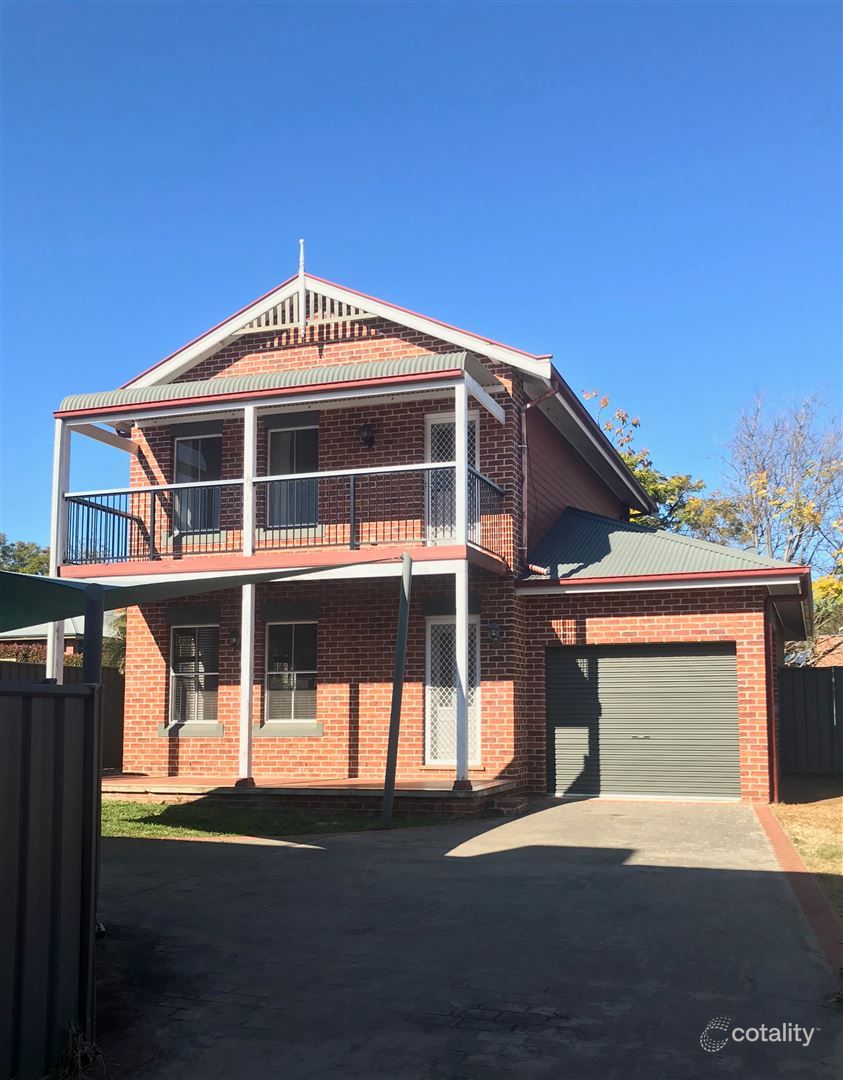 2/27 Darling St, East Tamworth, NSW 2340