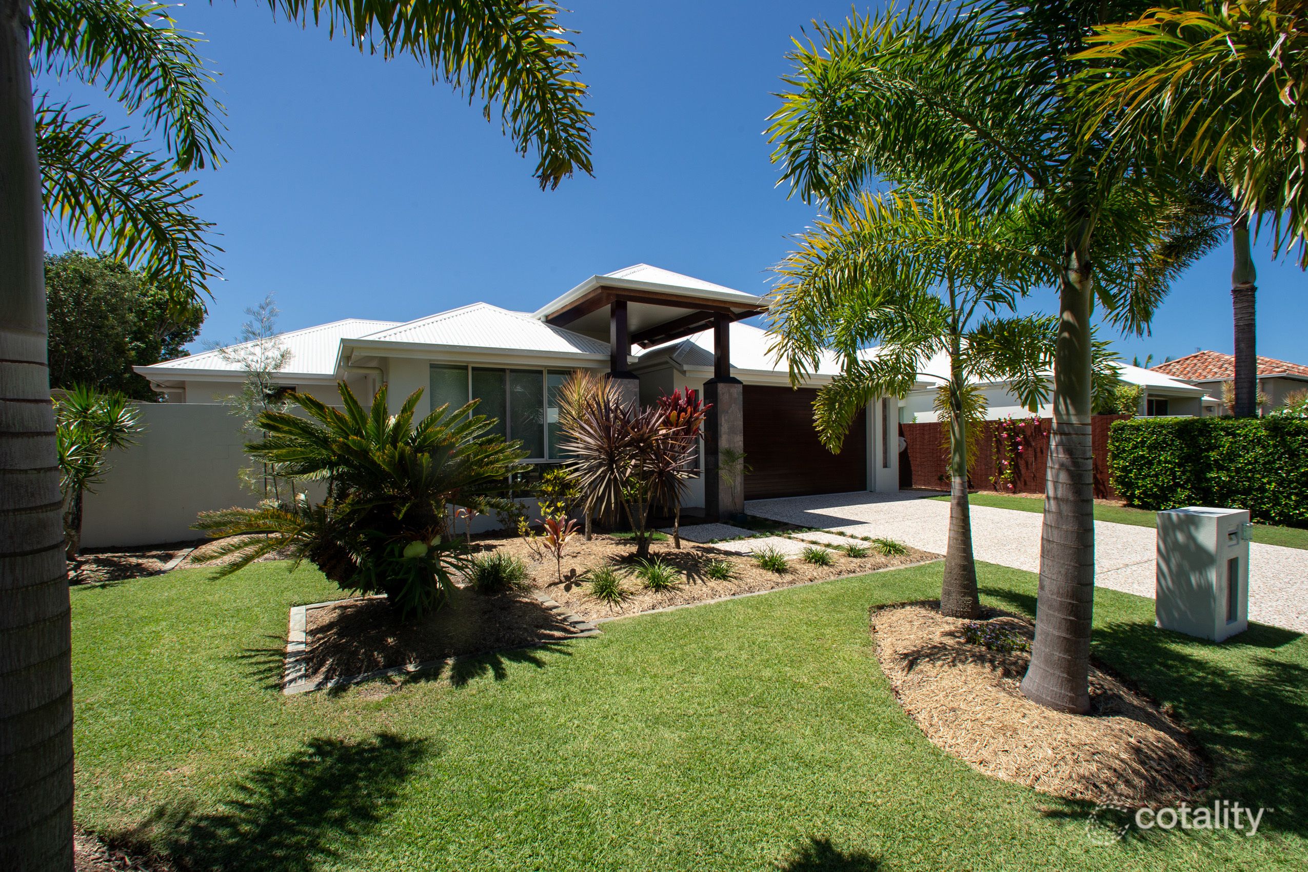 57 Baywater Dr, Twin Waters, QLD 4564