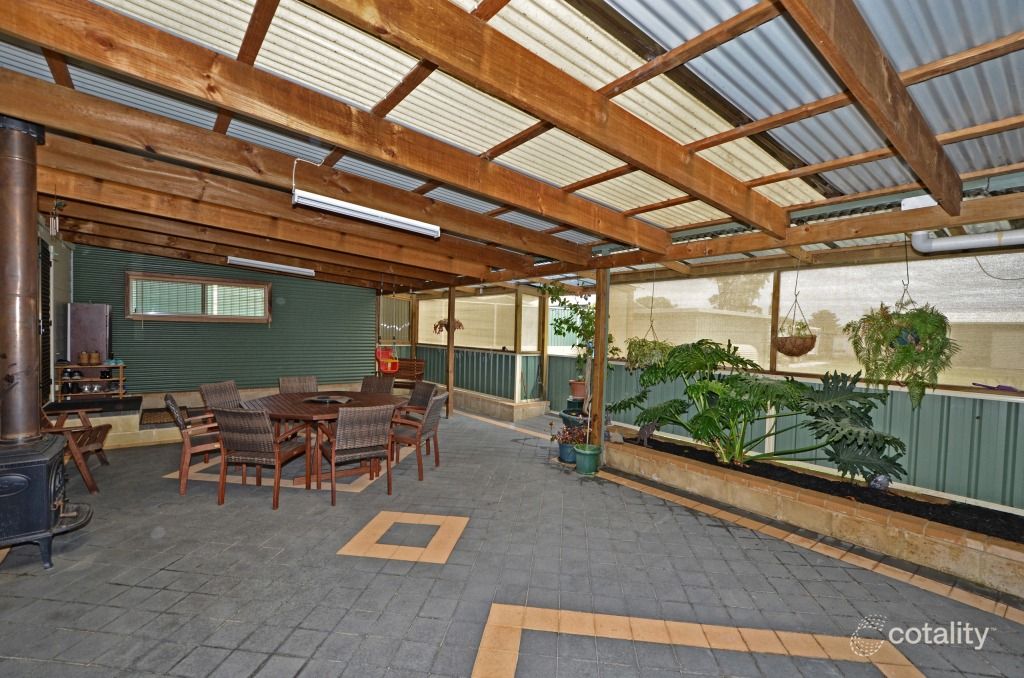 28 Alfred St, Mckail, WA 6330