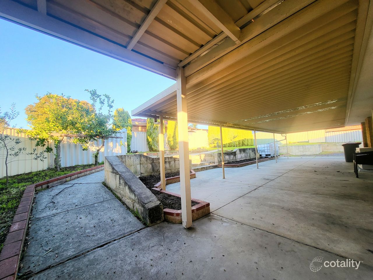 88 Hillcrest Rd, Alexander Heights, WA 6064