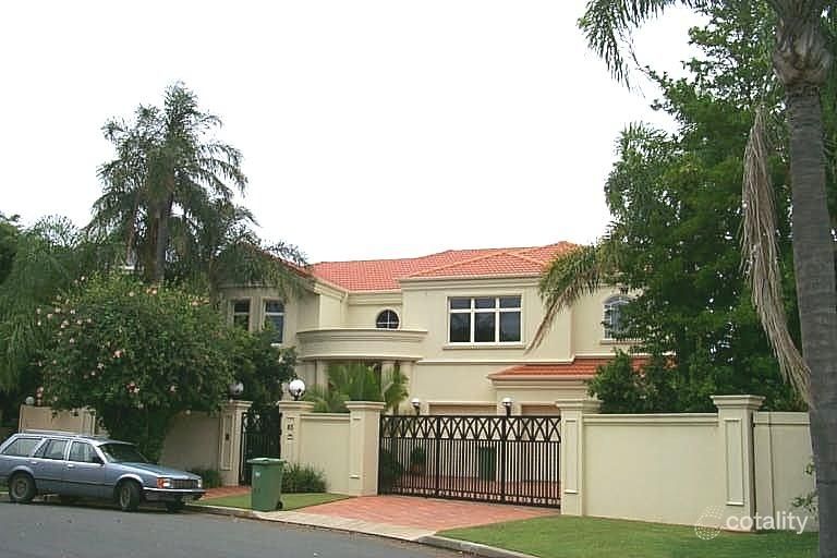 83 Admiralty Dr, Surfers Paradise, QLD 4217