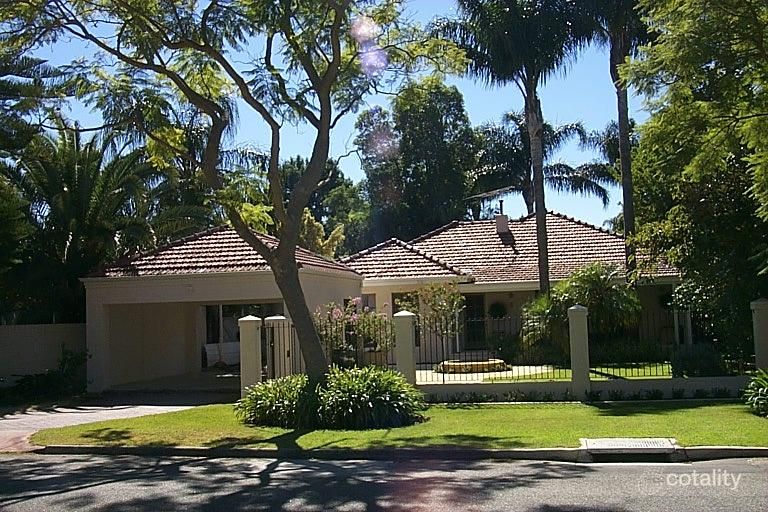 6 Tain St, Applecross, WA 6153