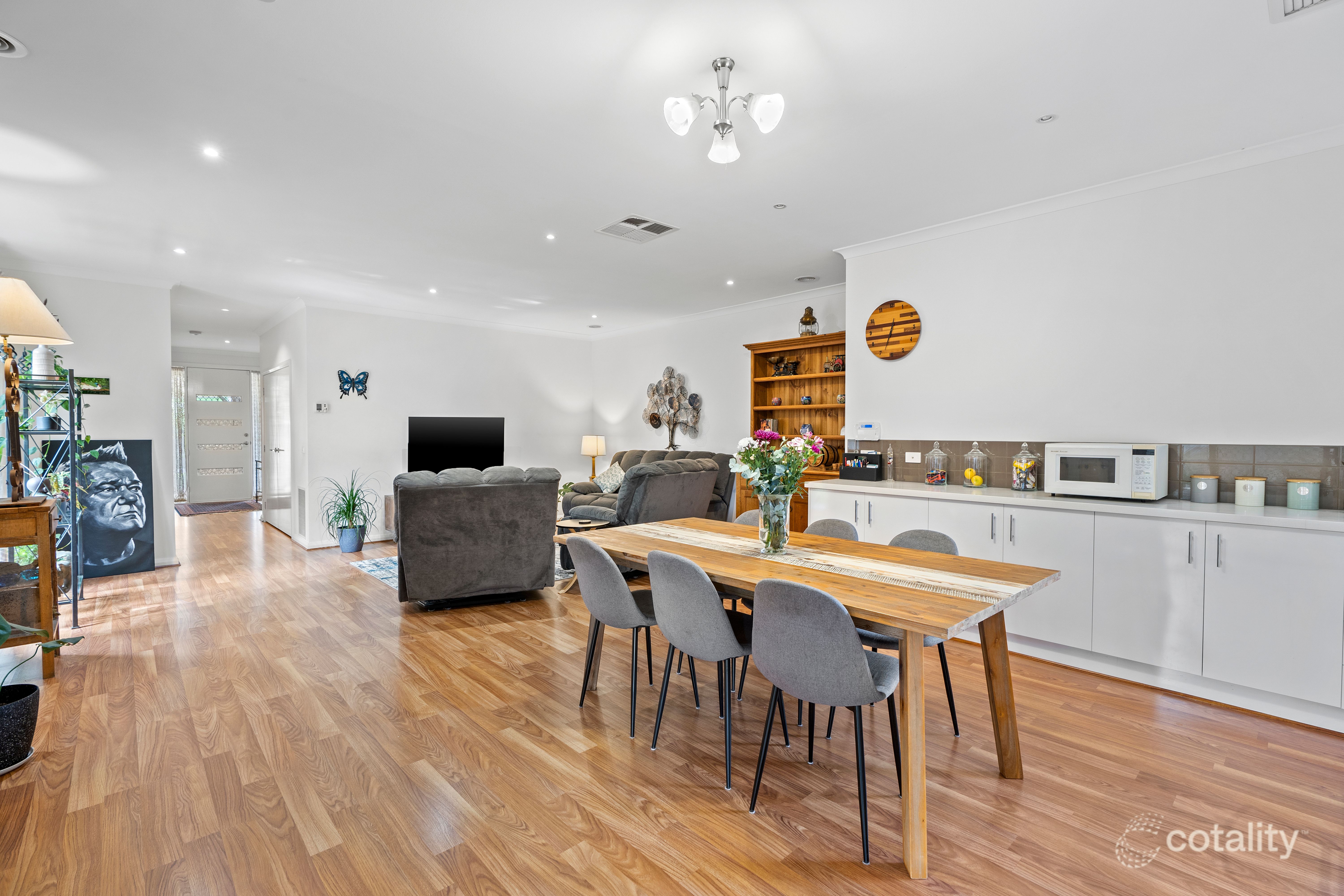 1 Aitken Ct, Ferntree Gully, VIC 3156