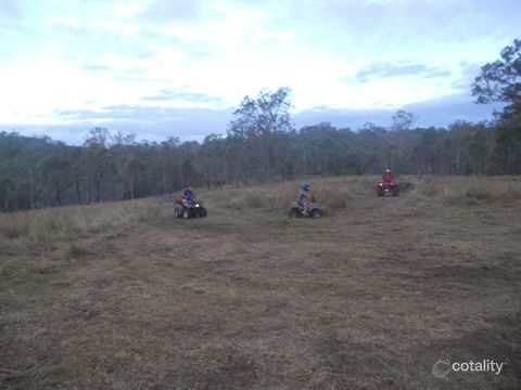 11 Scott St, Benarkin, QLD 4314