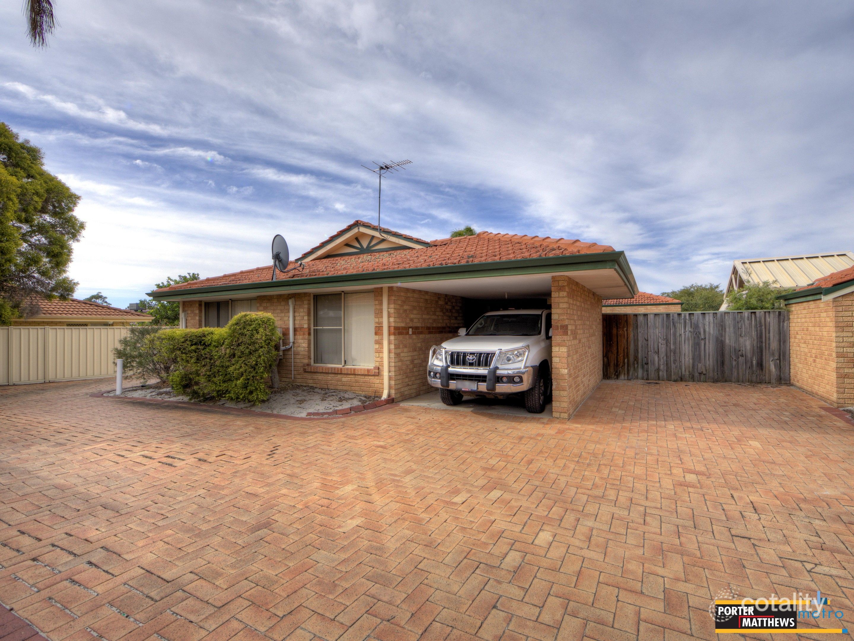2/16 Koongee Crss, High Wycombe, WA 6057