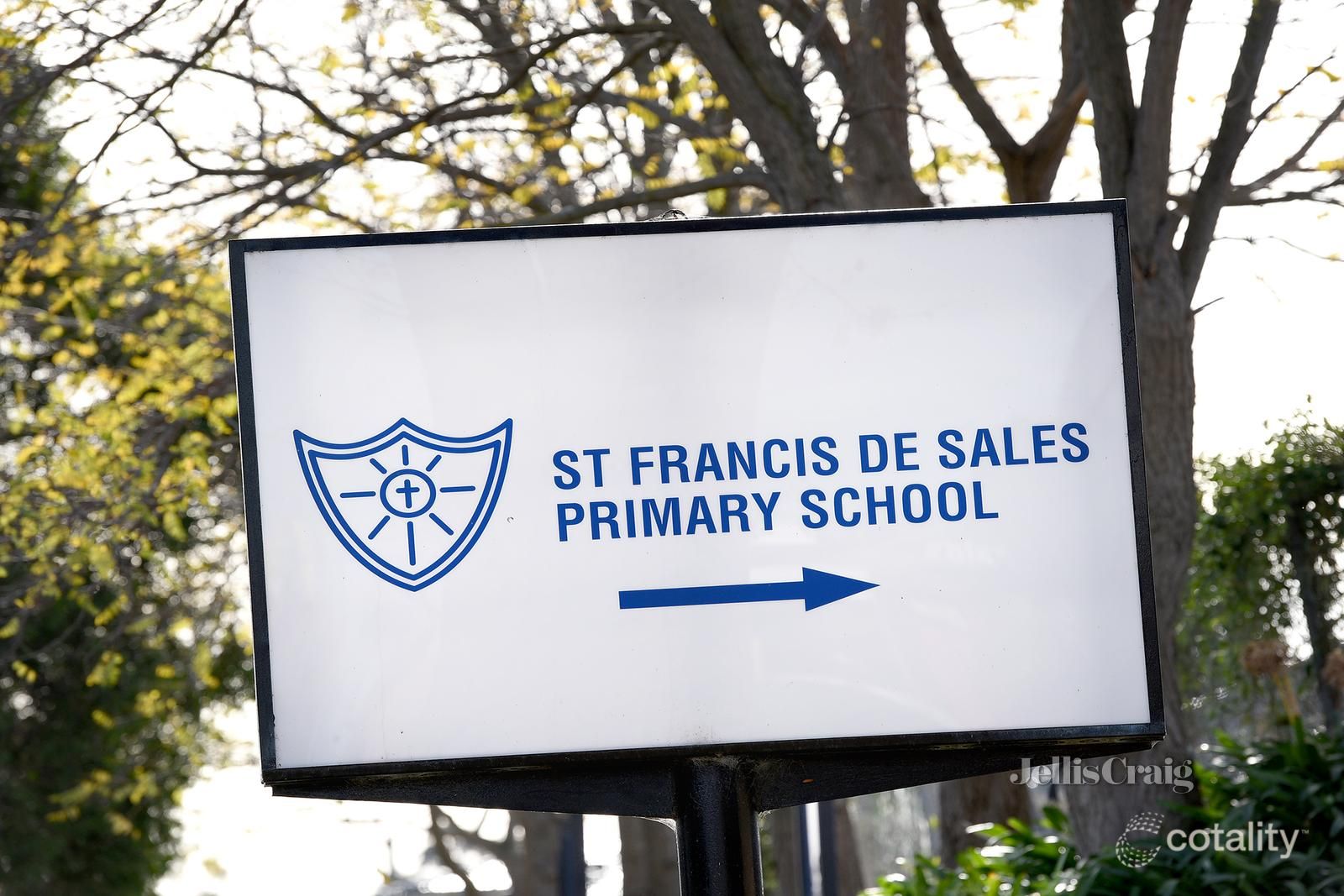 18 Colorado St, Oak Park, VIC 3046