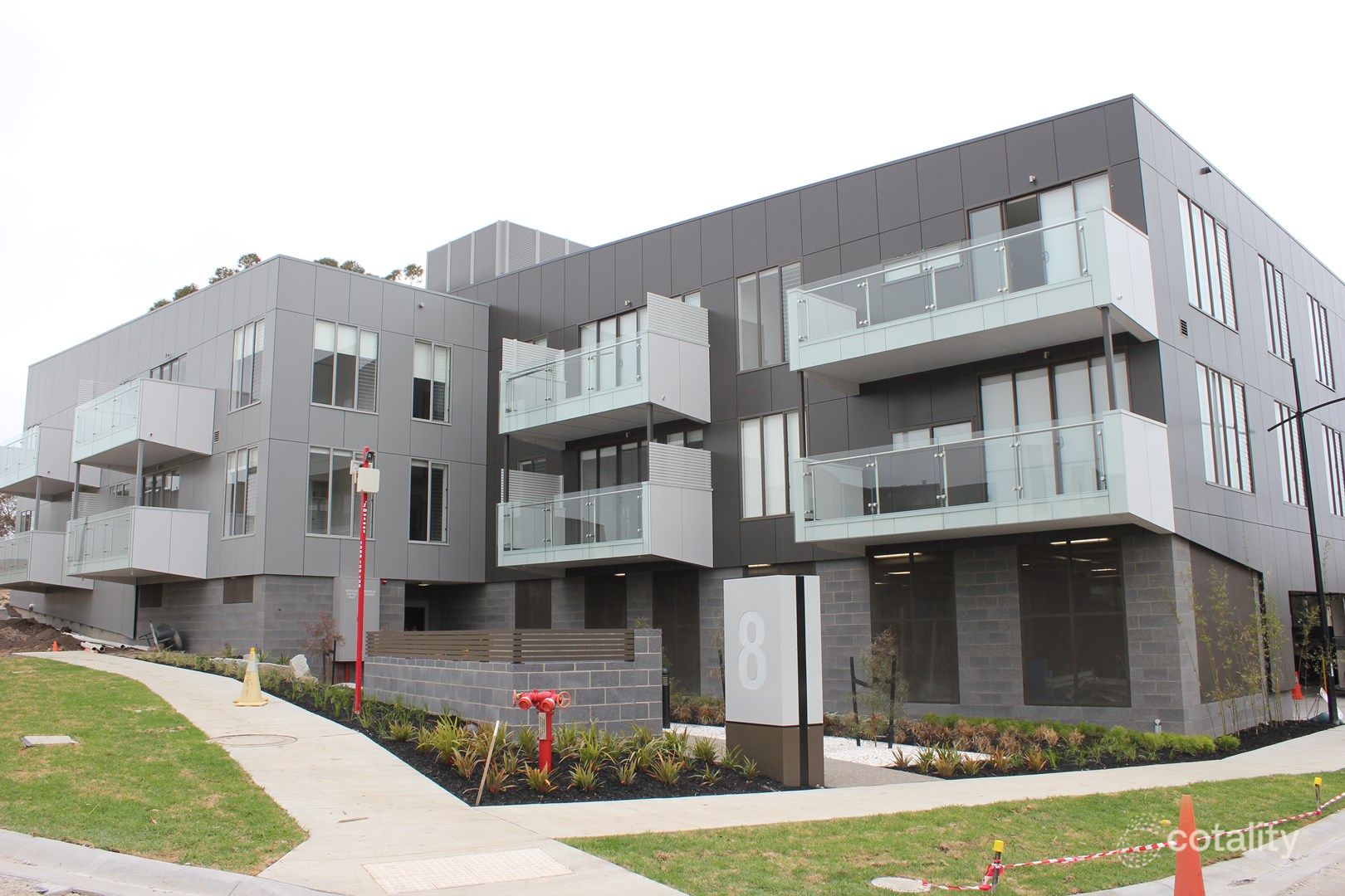 113/8 Yarra Bing Cres, Burwood, VIC 3125
