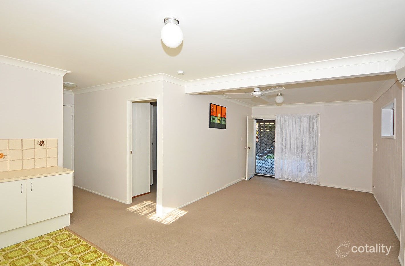 14 Prince St, Urangan, QLD 4655