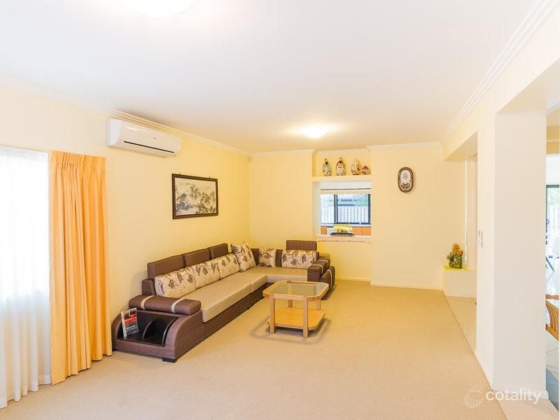 735 Musgrave Rd, Robertson, QLD 4109