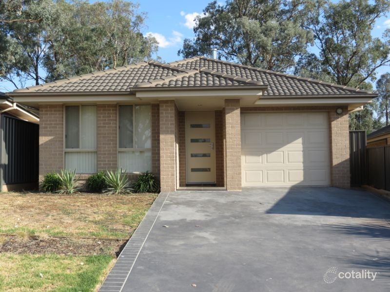 2/8 Redbox Dr, Thurgoona, NSW 2640