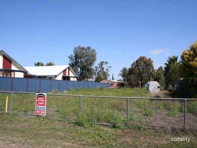 13a Donely St, Oakey, QLD 4401
