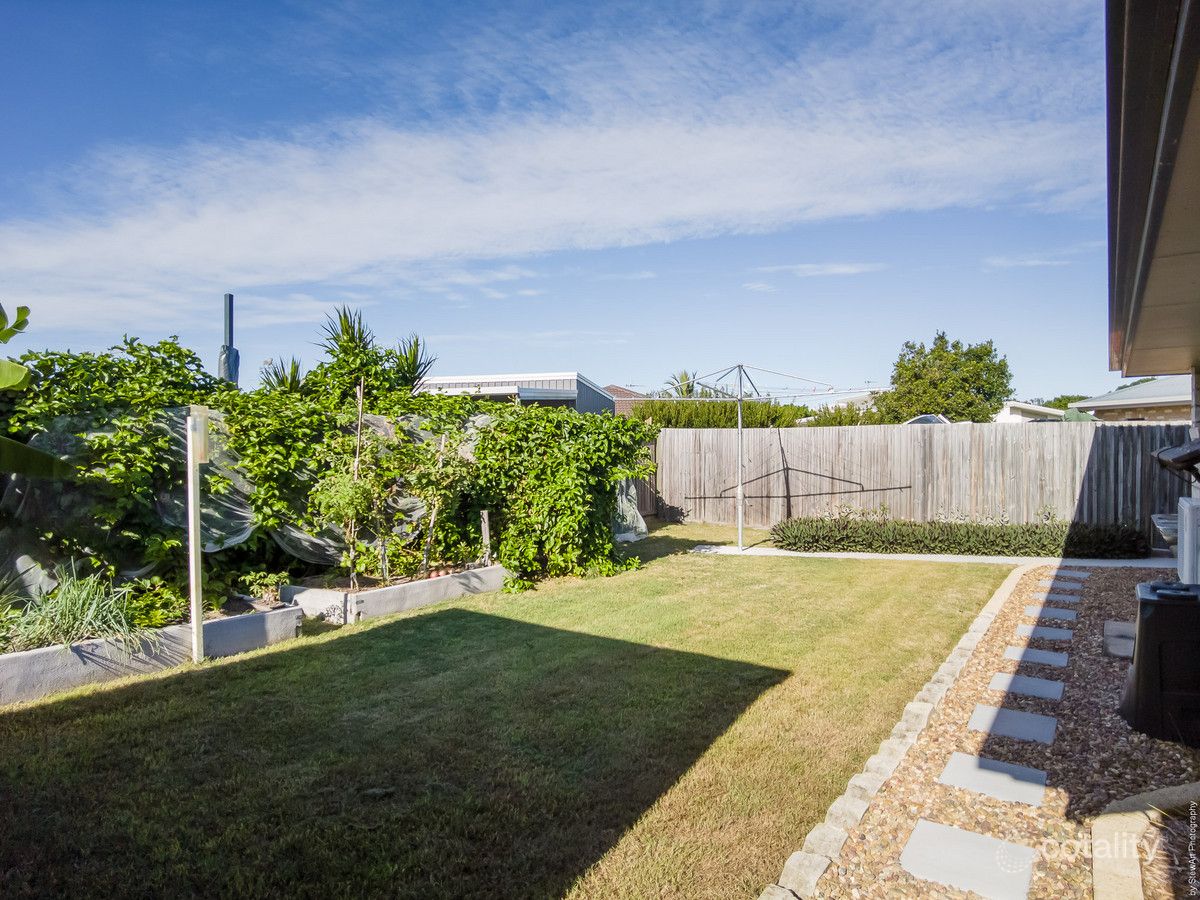 5 Beachside Ct, Toogoom, QLD 4655