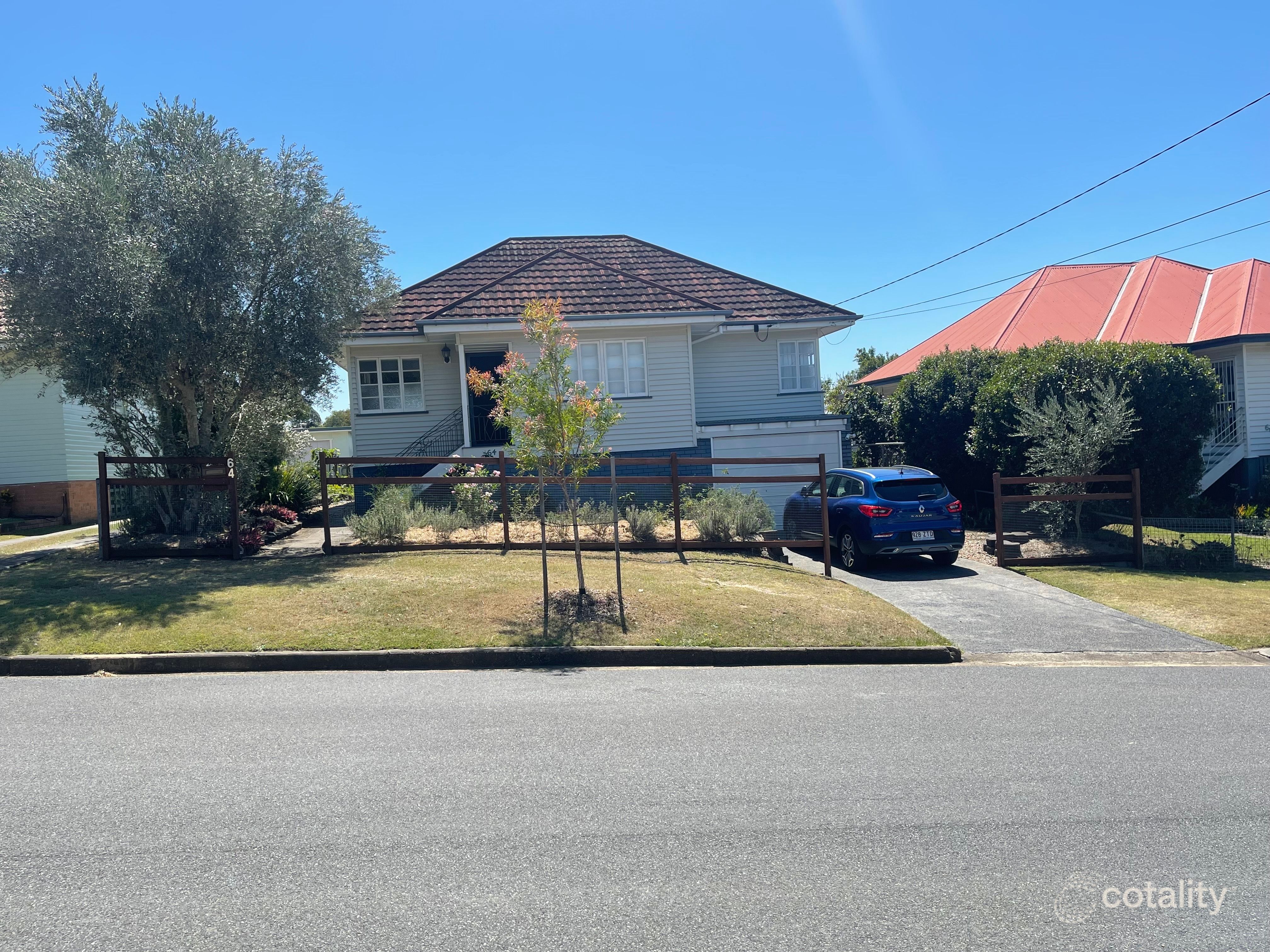 64 Sydney Ave, Camp Hill, QLD 4152