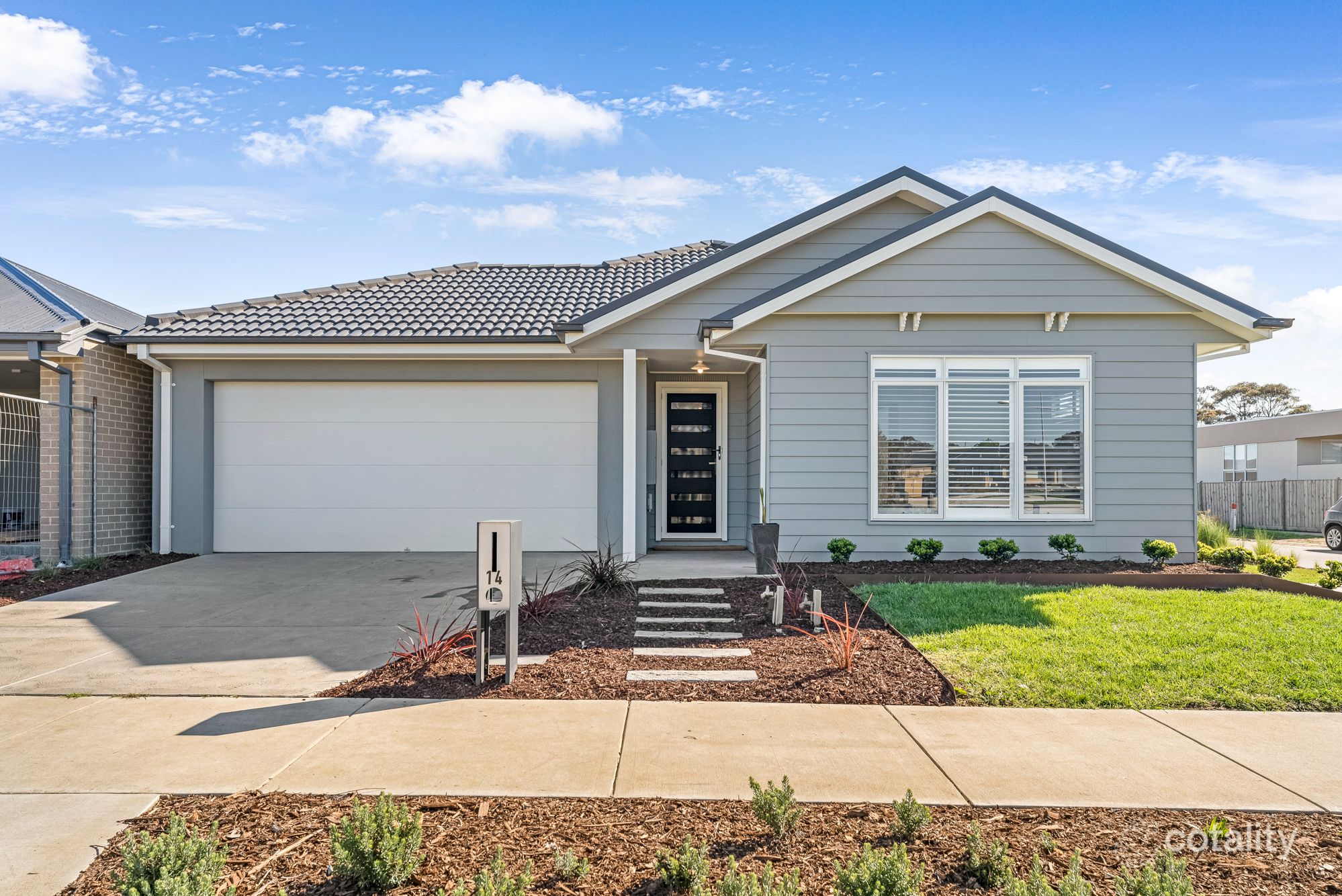 14 Sandpiper Cct, Cowes, VIC 3922