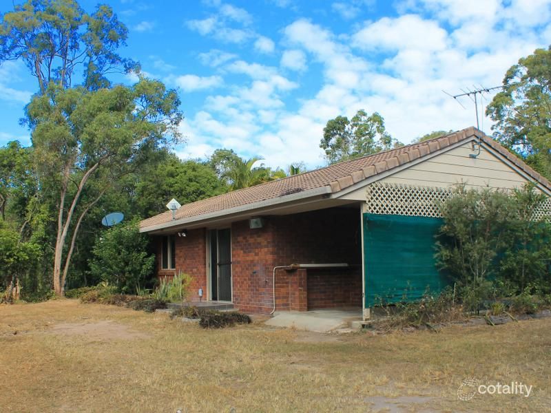 221 Bells Rd, Rodds Bay, QLD 4678