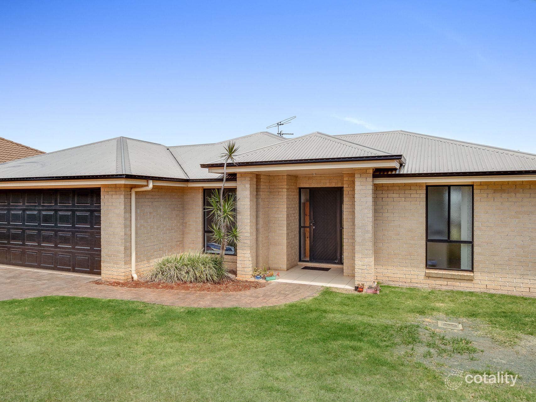 7 Diamantina Dr, Glenvale, QLD 4350