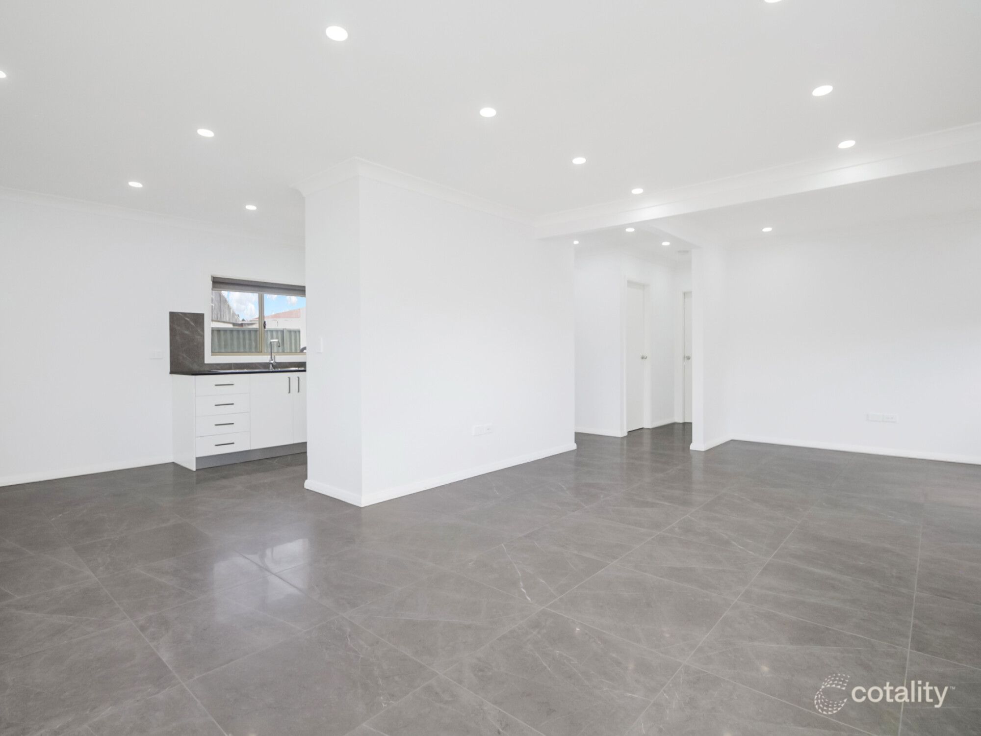 4 Bare Ave, Lurnea, NSW 2170