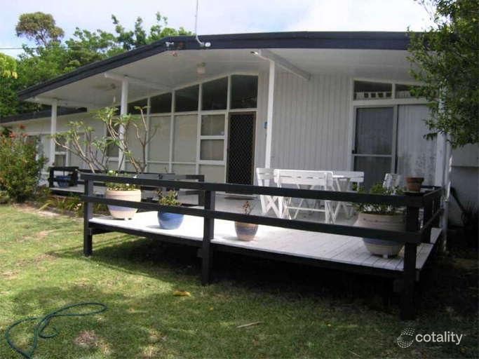 18 Beachview Esp, Macmasters Beach, NSW 2251