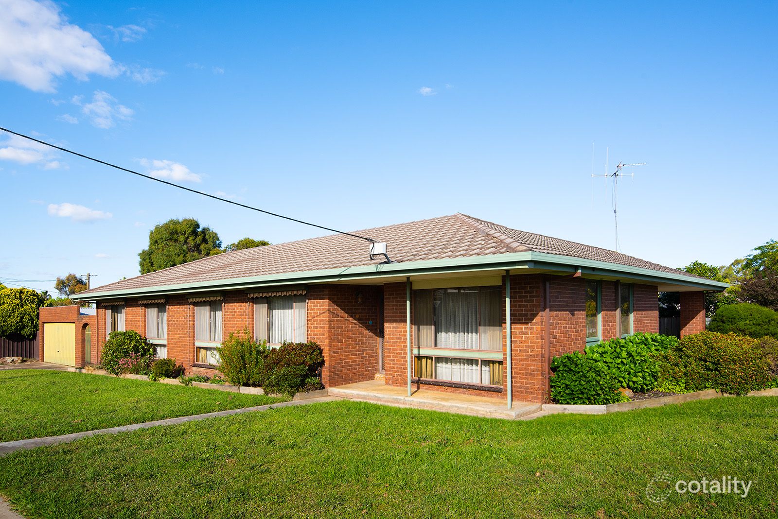 36 Alder St, Golden Square, VIC 3555