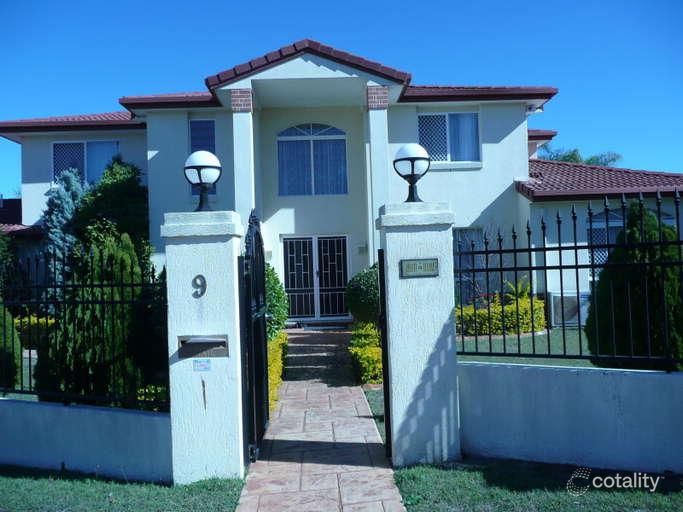 9 Yorkshire Pl, Stretton, QLD 4116