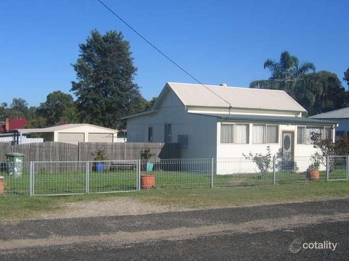 3 John St, Abermain, NSW 2326