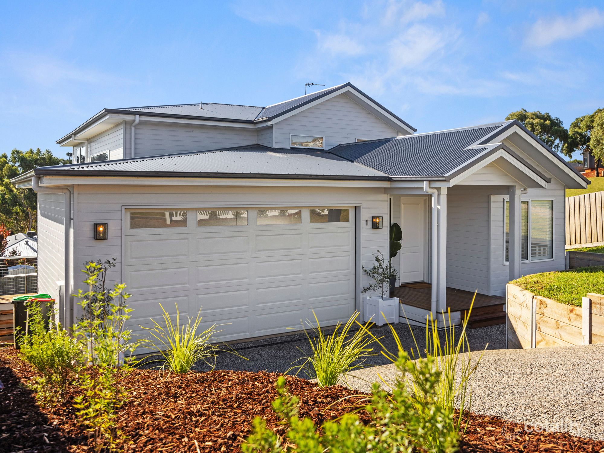 1 Royal Pl, Leongatha, VIC 3953