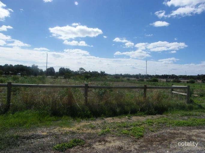 49 Holstein Ct, Oakford, WA 6121