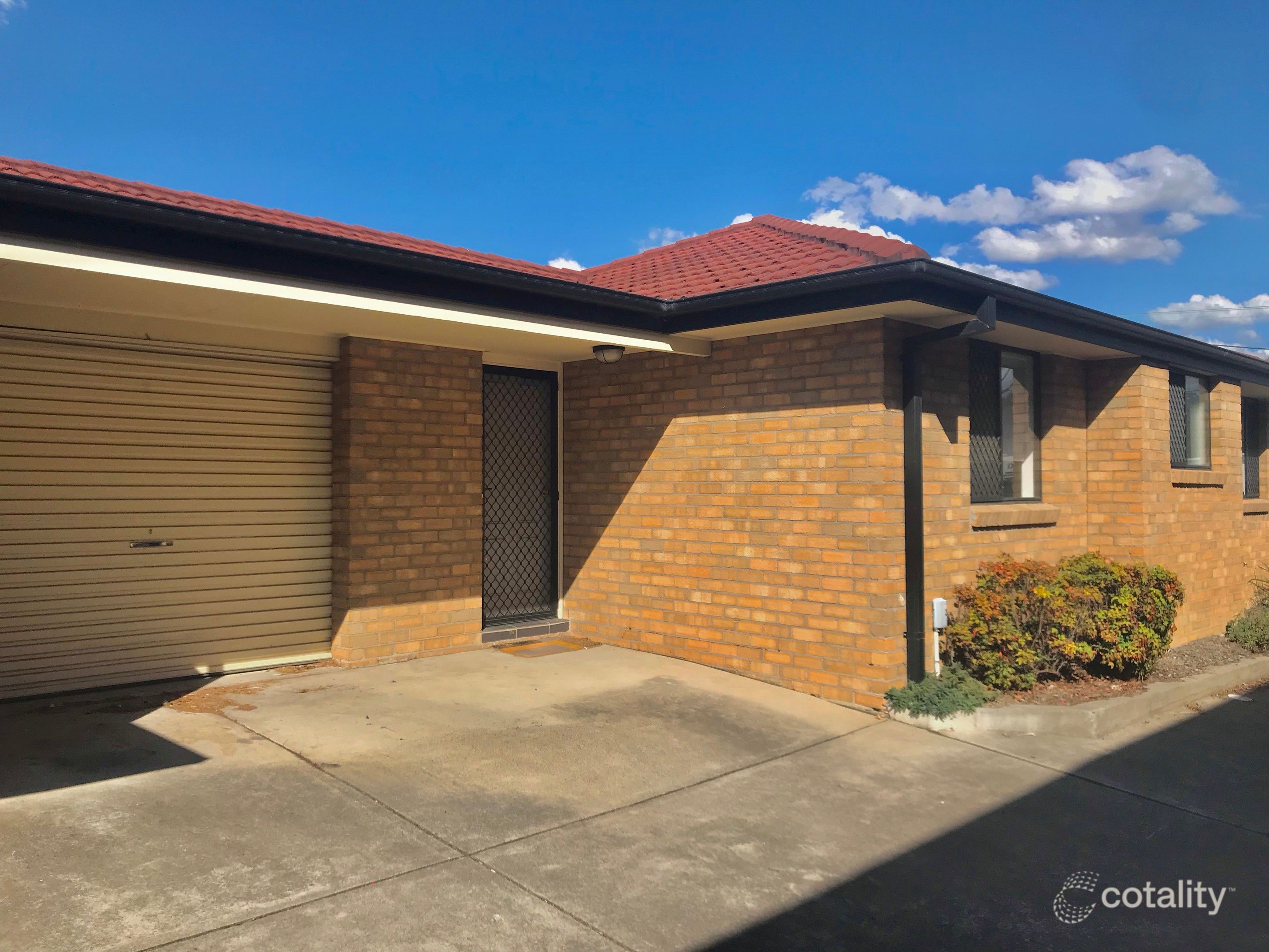1/304 Maitland Rd, Cessnock, NSW 2325