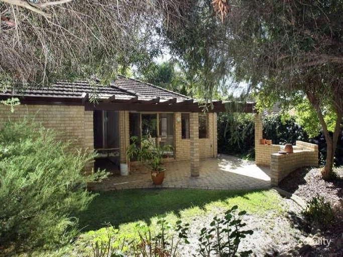 10a Lakeside Tce, Mount Pleasant, WA 6153