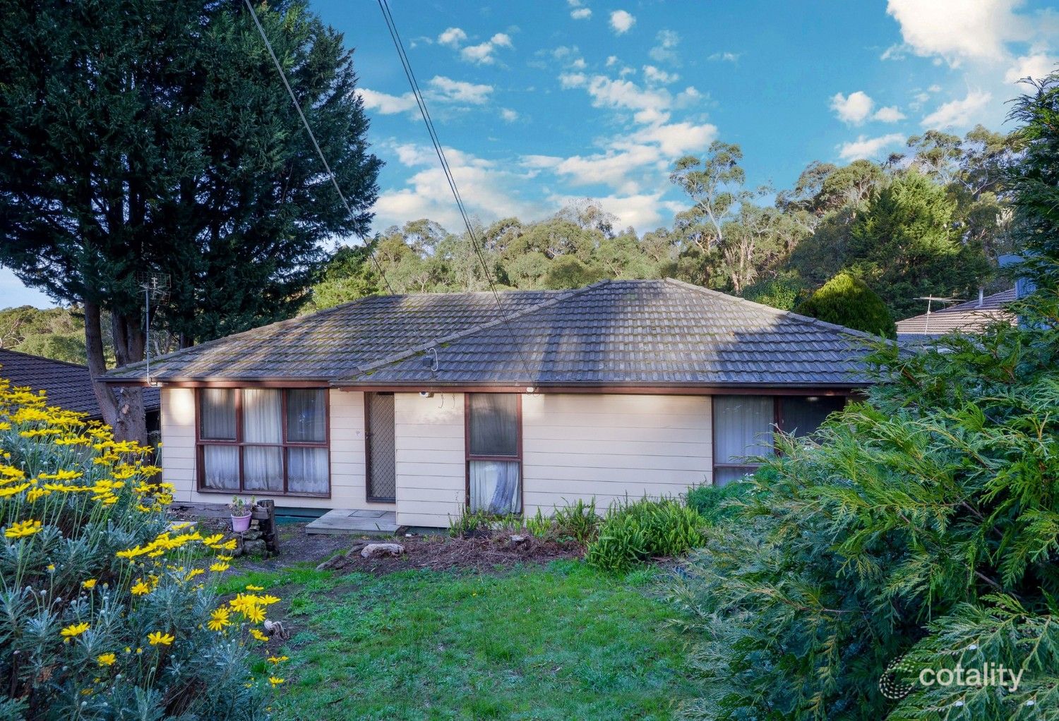 9 Tarhilla Dr, Launching Place, VIC 3139