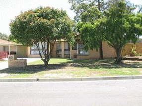 20 Shakespeare Way, Para Hills, SA 5096