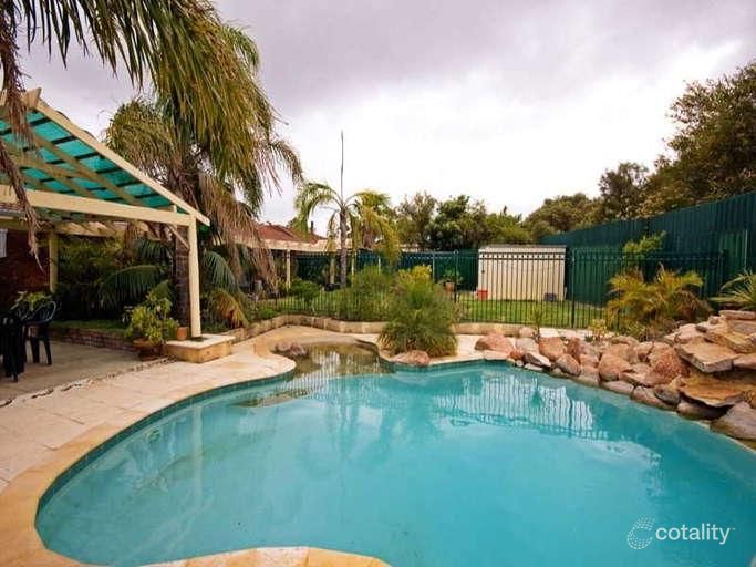 6 Napoleon Way, Craigie, WA 6025