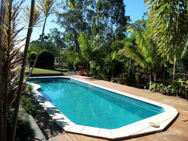 15 Carthurbie Ct, New Auckland, QLD 4680