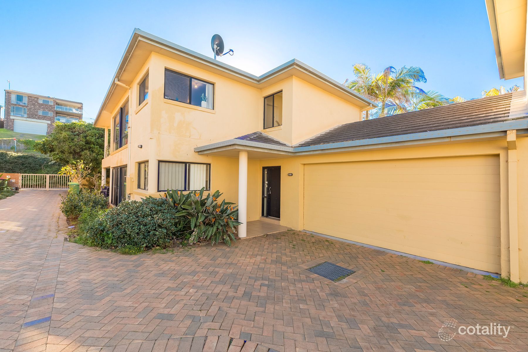 2/32 Werrina Pde, Blue Bay, NSW 2261