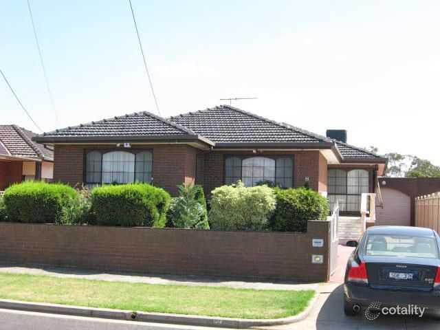 8 Yaralla Cres, Sunshine West, VIC 3020
