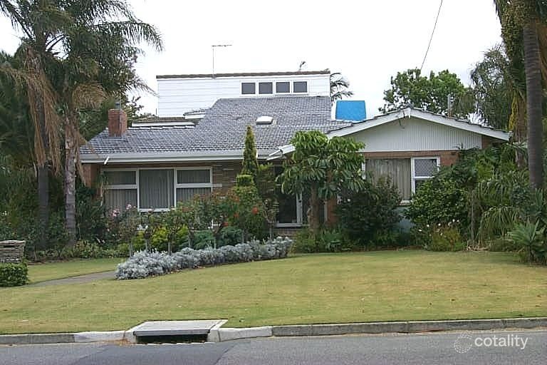 222 St Brigids Tce, Doubleview, WA 6018