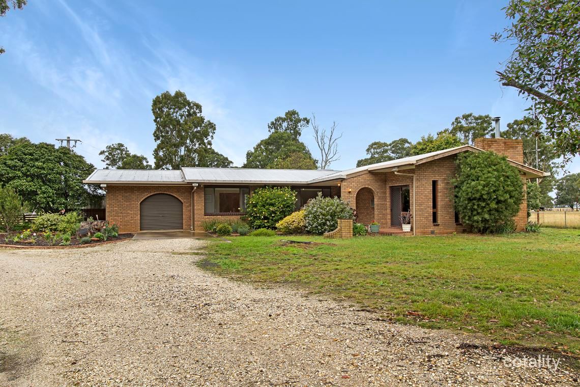 114 Duggans Rd, Stratford, VIC 3862