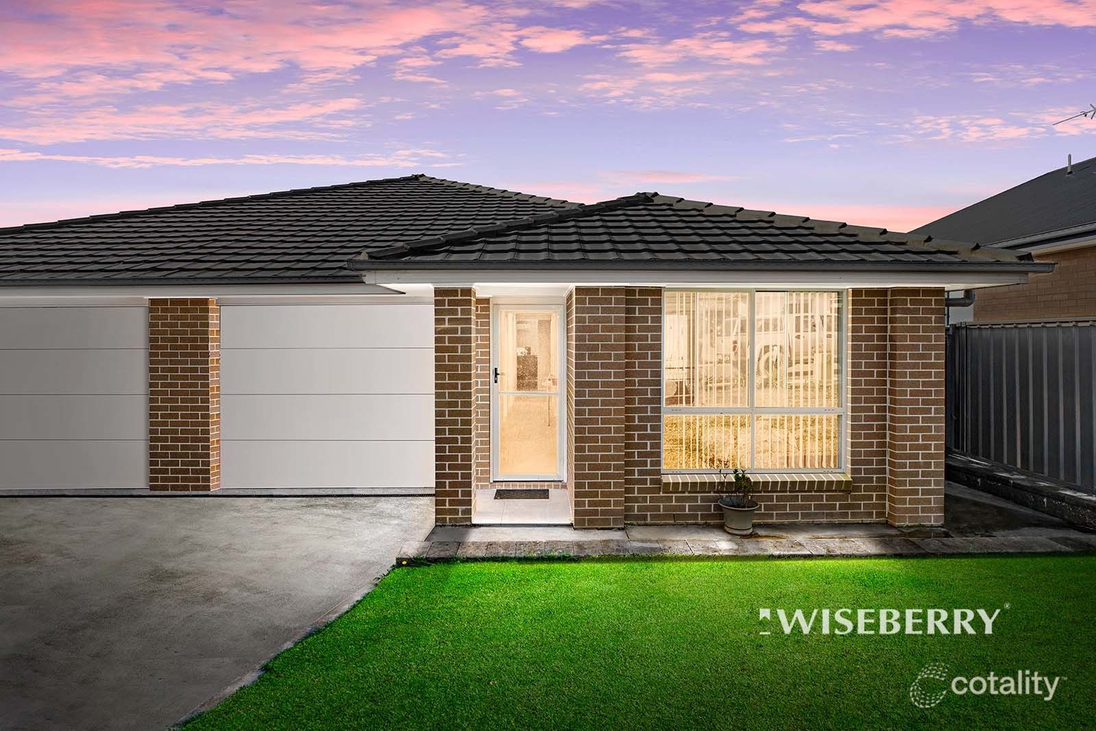 42b Voyager St, Wadalba, NSW 2259