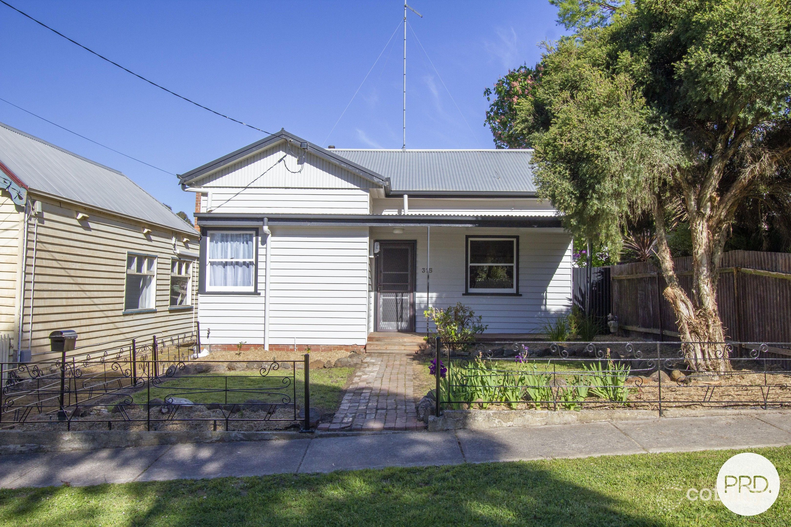 315 Nicholson St, Black Hill, VIC 3350