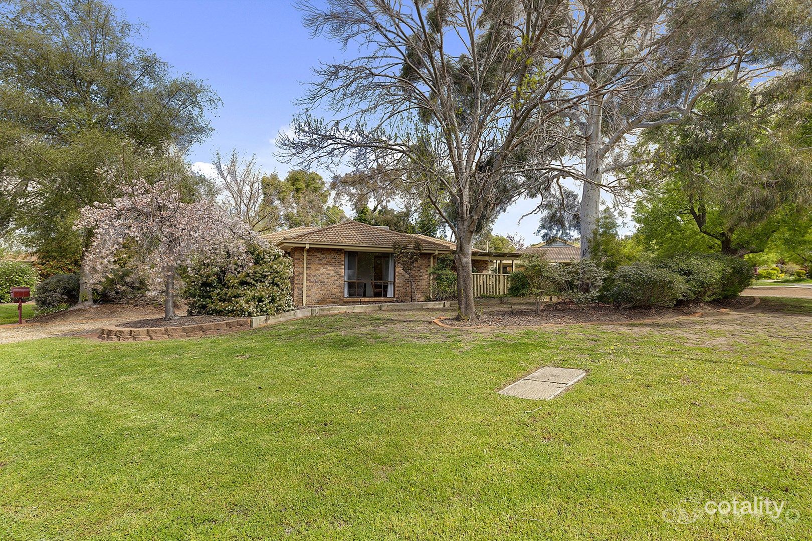16 Hetherington Cct, Mckellar, ACT 2617