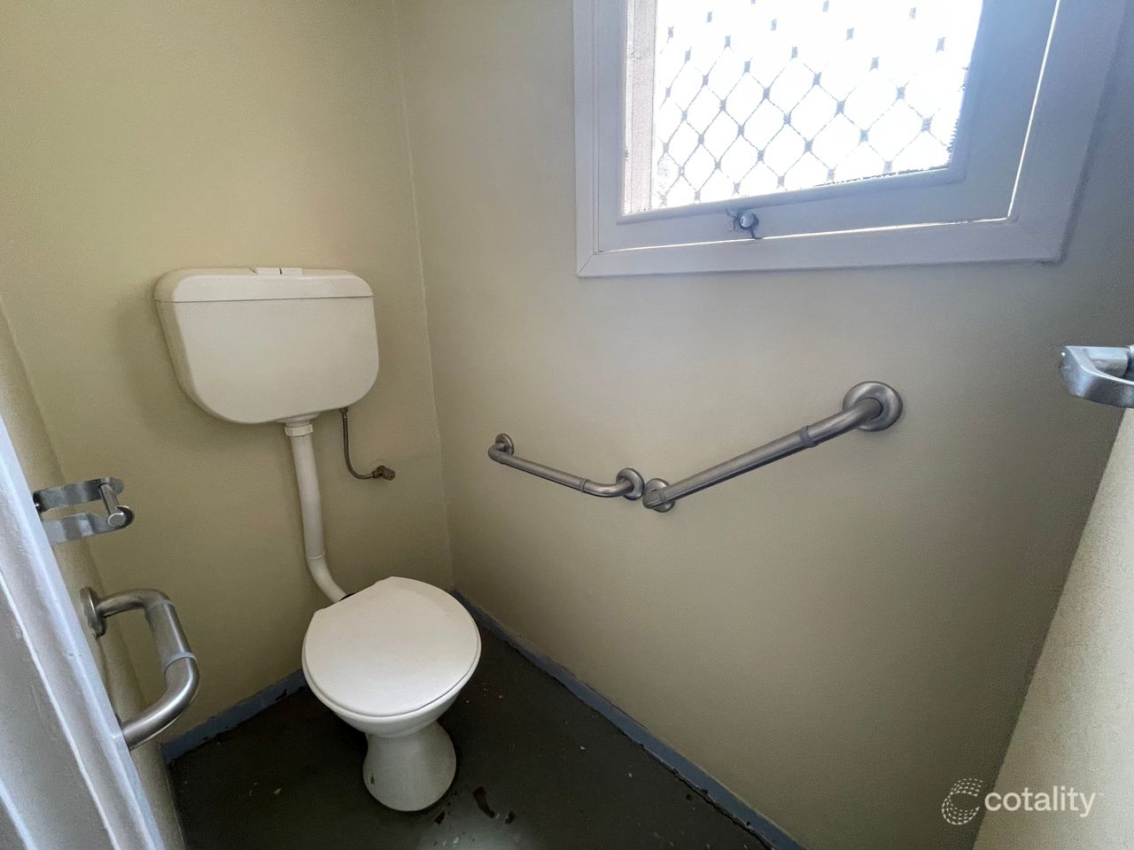 15 Bevan Cres, Whyalla Stuart, SA 5608