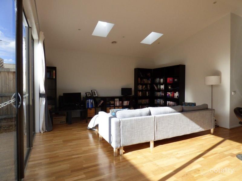 1 Reef Walk, Point Cook, VIC 3030