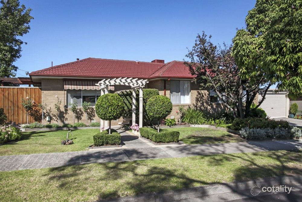 11 Townsend Ave, Gladstone Park, VIC 3043