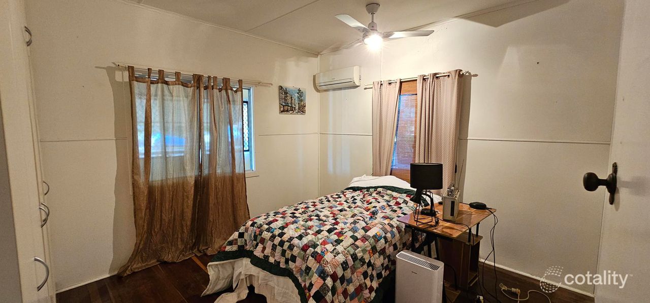 43 Miller St, Urangan, QLD 4655