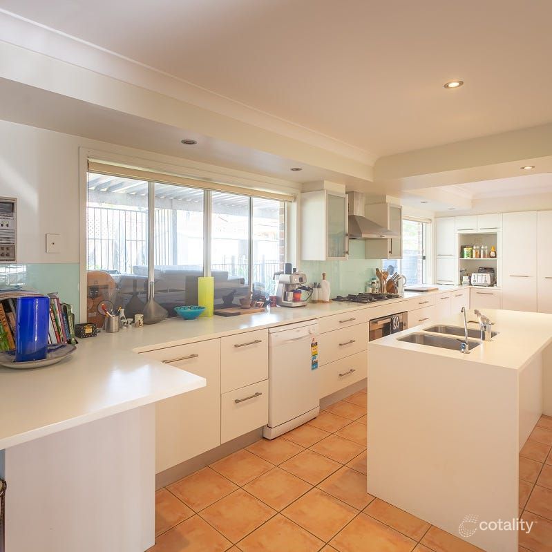 6 Koolang Rd, Green Point, NSW 2251
