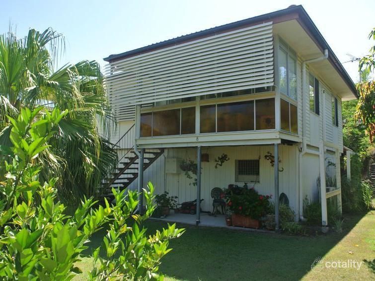 8 Wendy Cres, Clontarf, QLD 4019