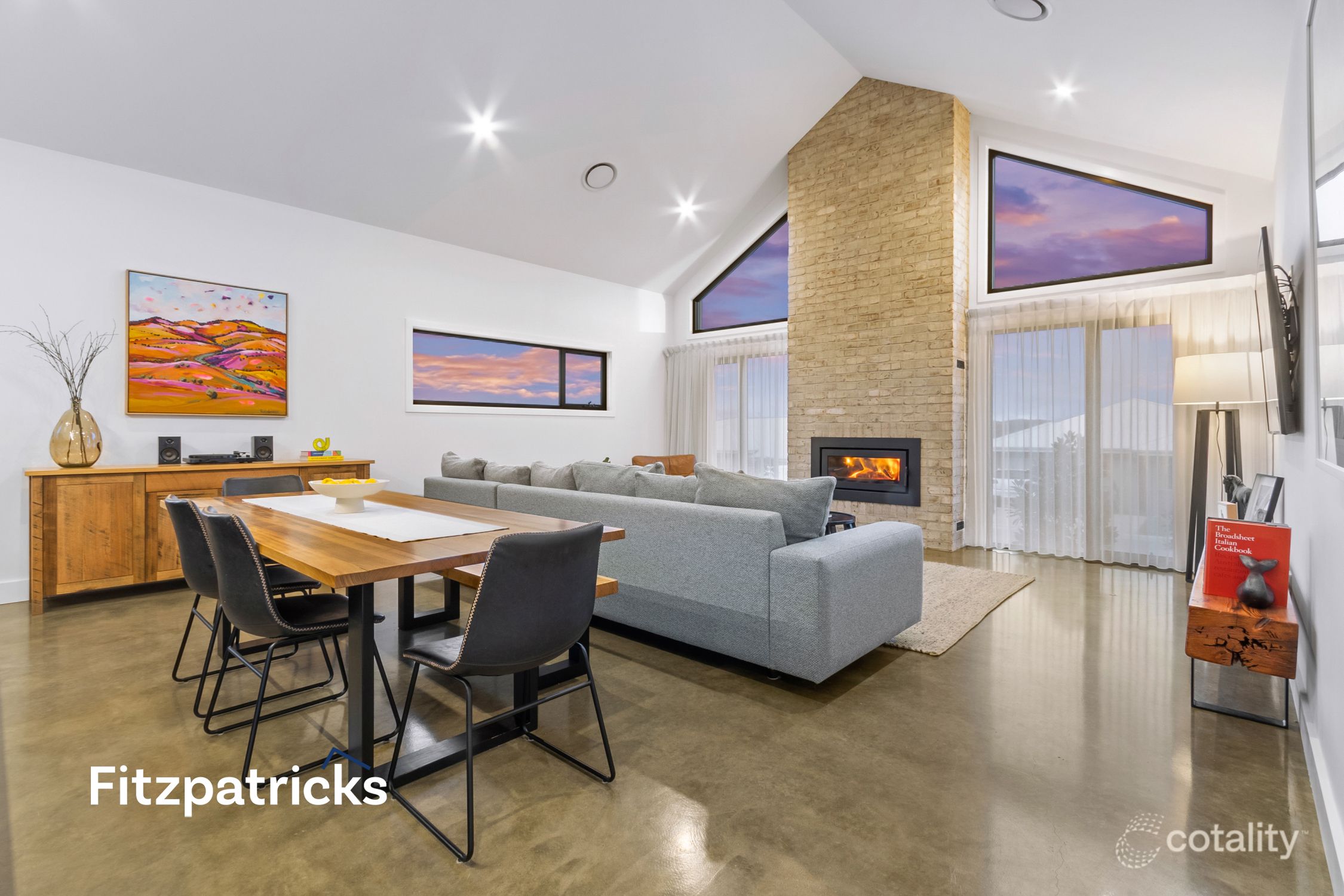 20 Kentucky Cres, Gobbagombalin, NSW 2650