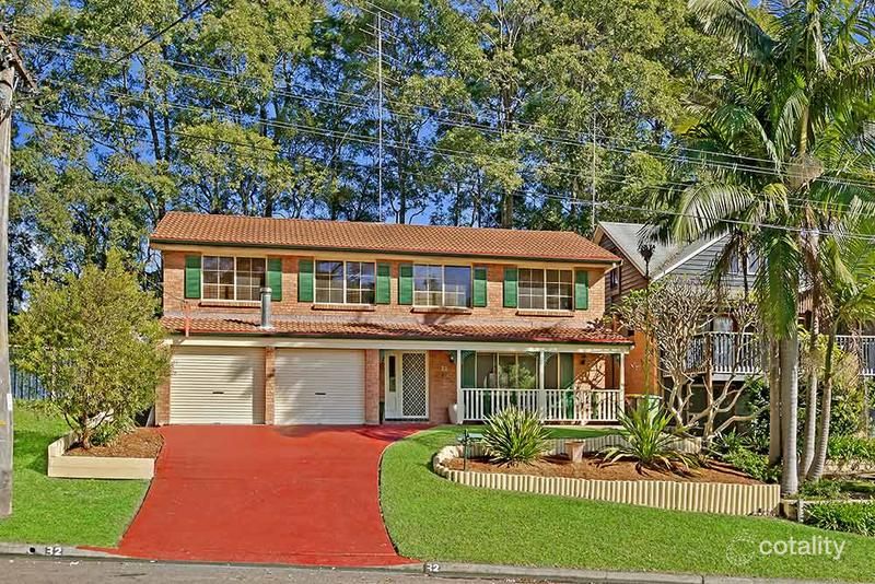 32 Jeannie Cres, Berkeley Vale, NSW 2261