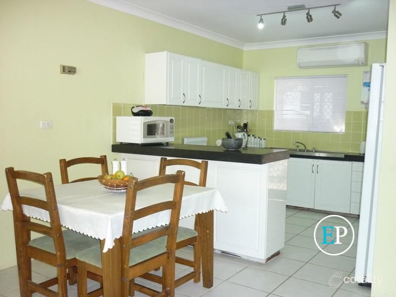 1/4 Watson St, Rosslea, QLD 4812